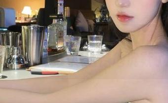 Yuna (윤아)[SAINTPhotolife]黑色写真的美图，只好遗憾地沉默了！